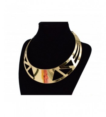 MOOCHI Plated Triangle Hollow Necklace